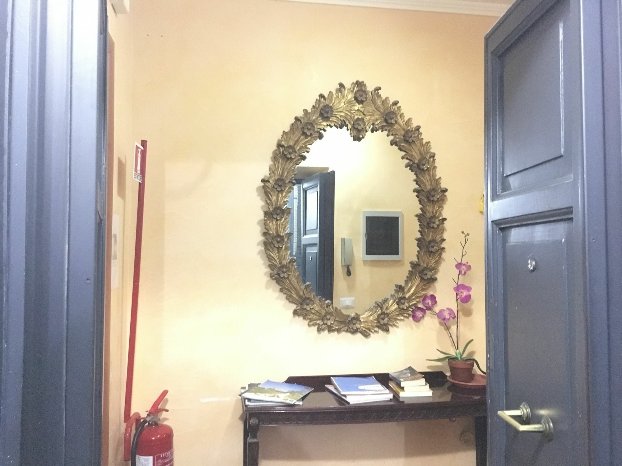 Best Location In روما المظهر الخارجي الصورة